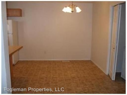 Building Photo - 1227 NW Nina Ct