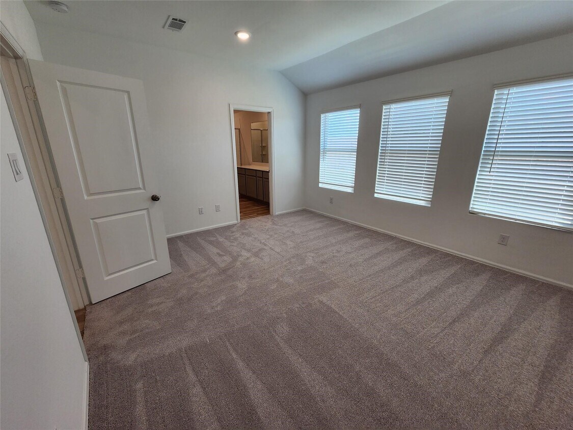 Foto del edificio - 31407 Hidden Rosehill Cir