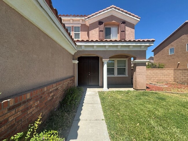 Building Photo - 44321 Sunmist Ct