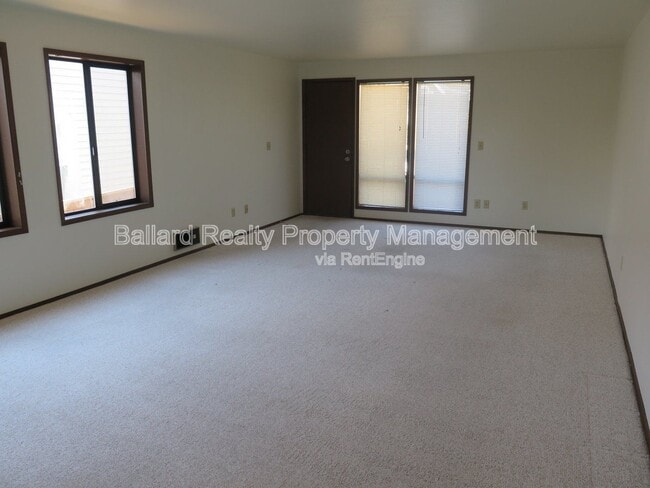 Foto del edificio - 1127 NW 63rd St