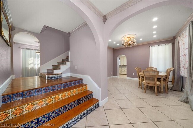 Foto del edificio - 1110 Hotiyee Ave