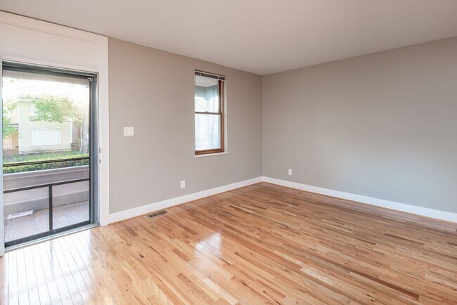 Foto del edificio - 834 Summit St