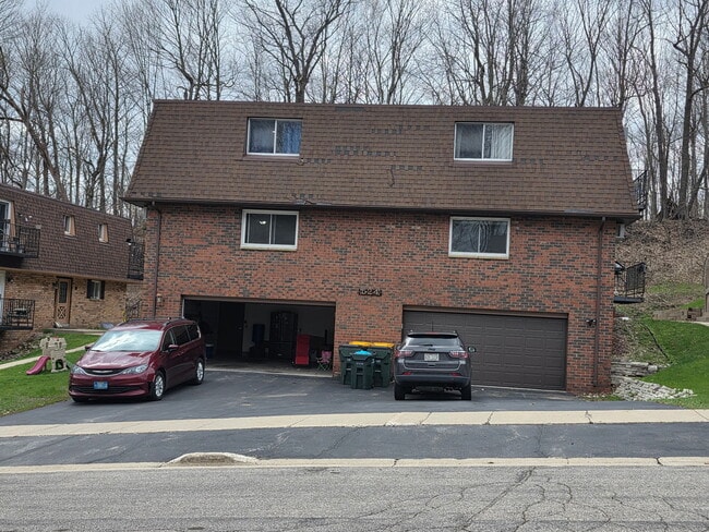 524 Marshal Ct