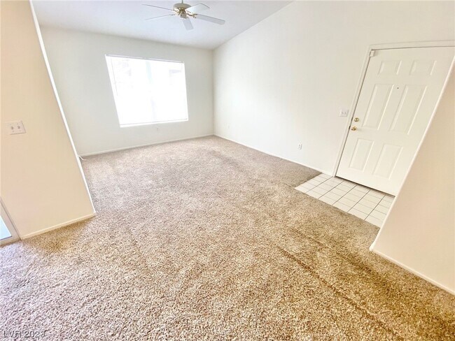 Building Photo - 555 E Silverado Ranch Blvd