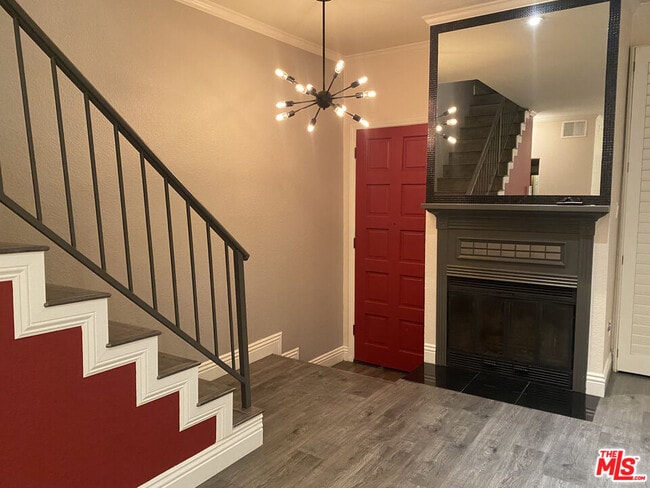 Building Photo - 4260 Cedros Ave