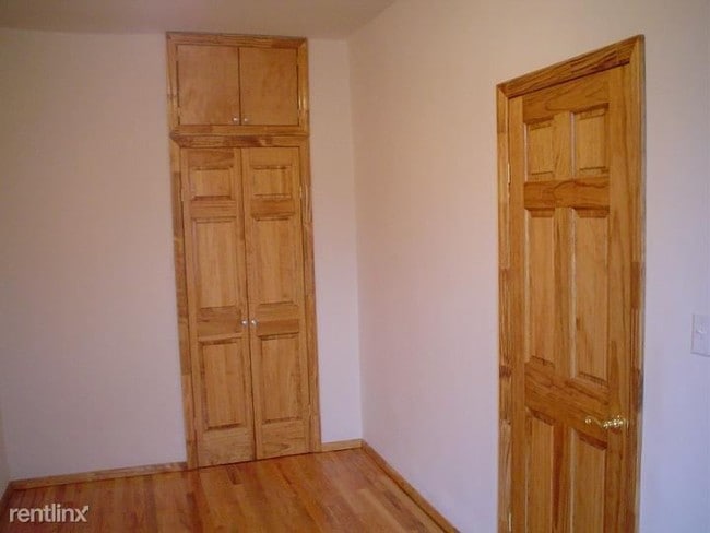 Building Photo - 512 W 171st St