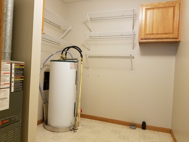 Building Photo - 4417 Krys Rd