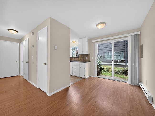 Foto del edificio - 9015 9th Ave SW