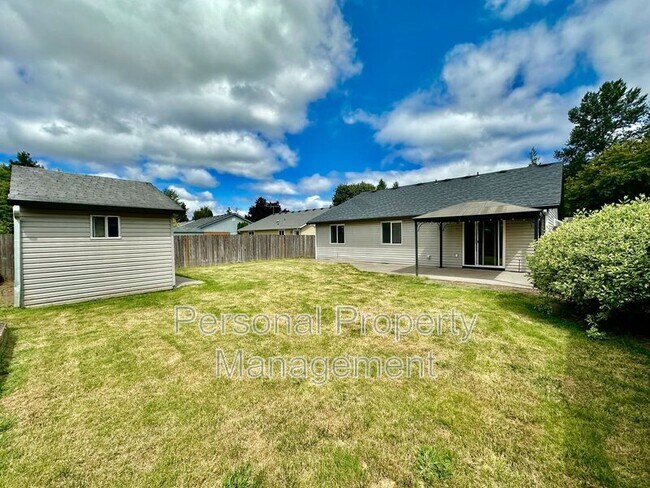 Photo - 2303 SW 6th St House