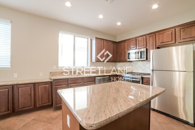 Foto del edificio - REDUCED!