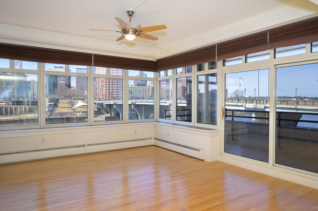 Building Photo - 235 E River Dr