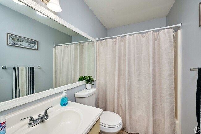 Foto del interior - Ontario Village Apartments
