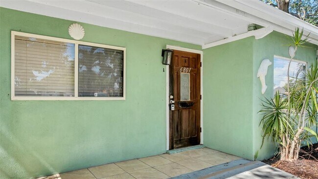 Building Photo - 6801 46th Ave N