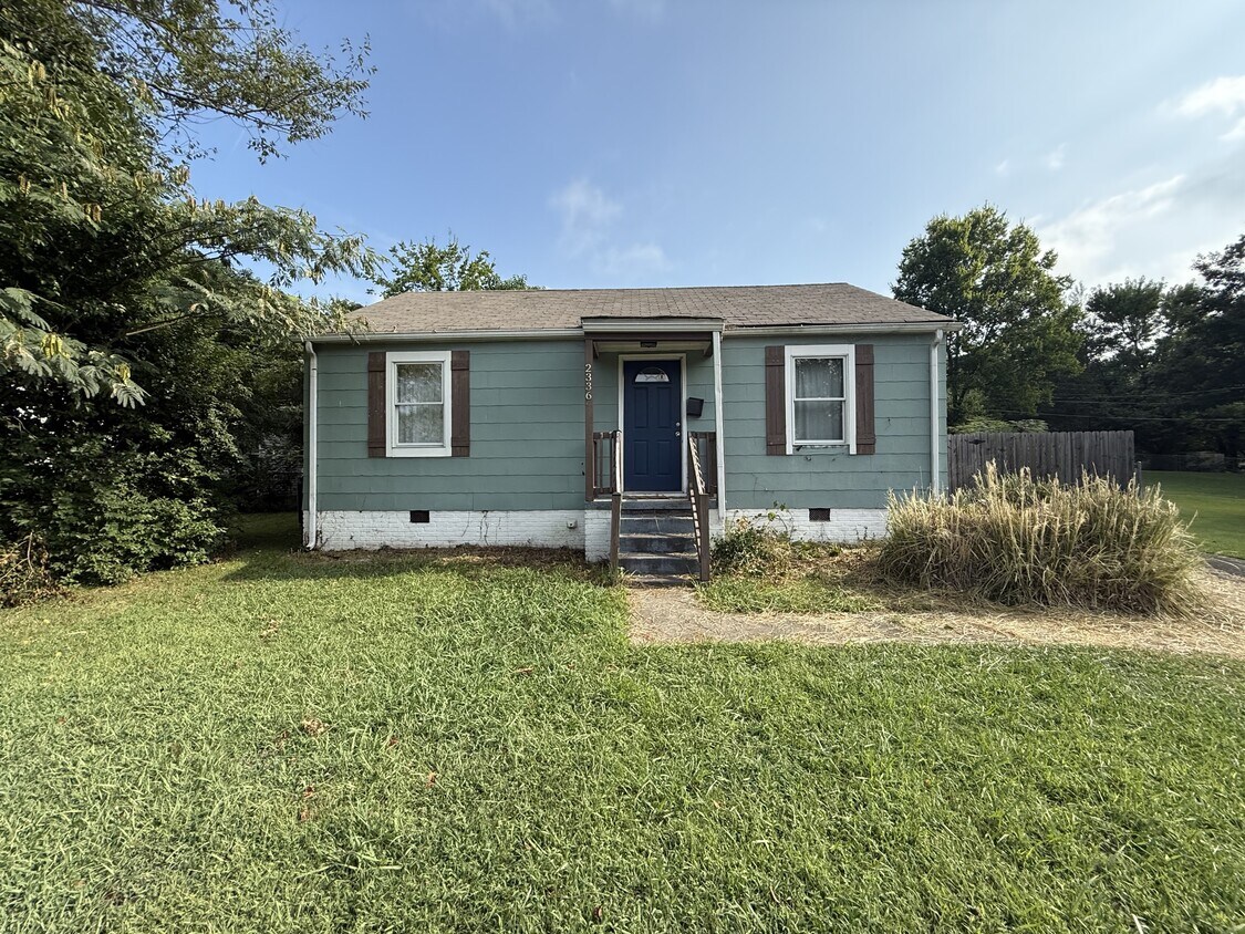 Foto principal - 2336 Boxwood Ln NE