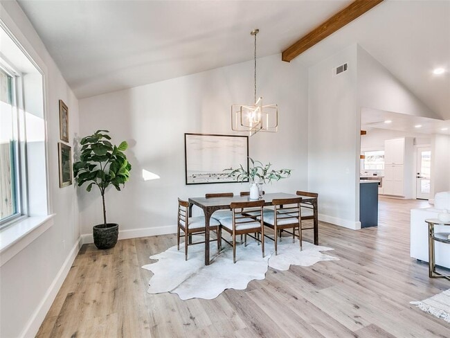 Foto del edificio - 2101 NW 60th St