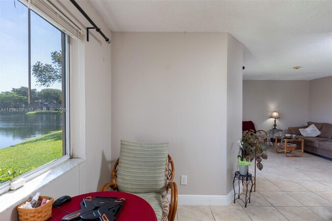 Building Photo - 706 NW 92nd Ave
