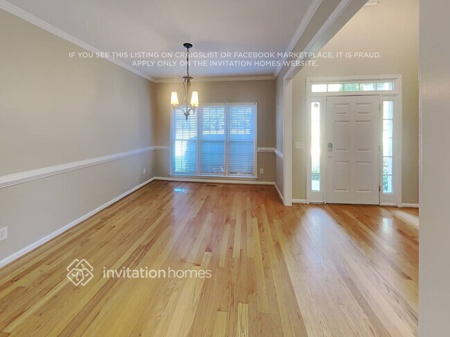 Building Photo - 117 Chickory Ln