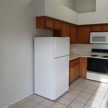 Building Photo - 1575 W Warm Springs Rd