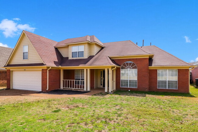Building Photo - 8585 Sun Vista Dr N