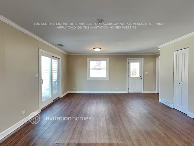 Foto del edificio - 336 W Brookfield St