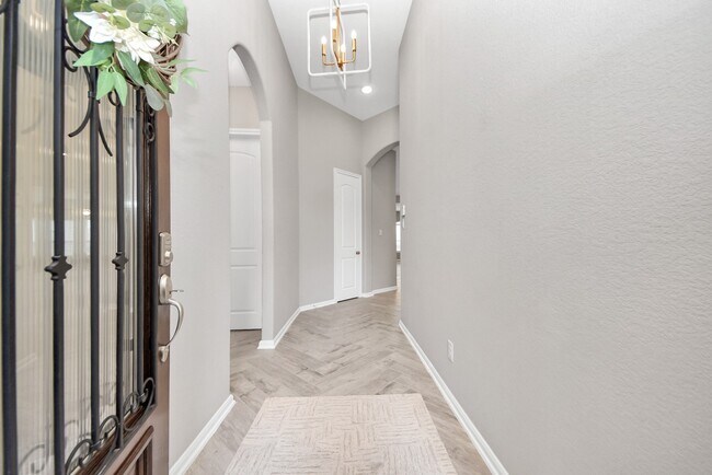 Building Photo - 2547 Granberry Pt