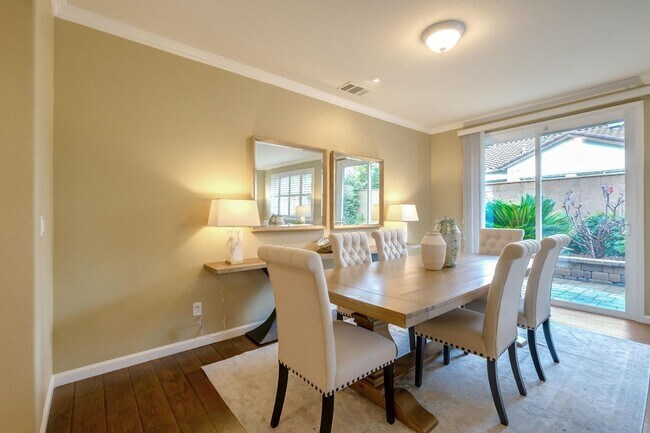 Building Photo - Beautiful 3 Bedroom home in a 55 and older...