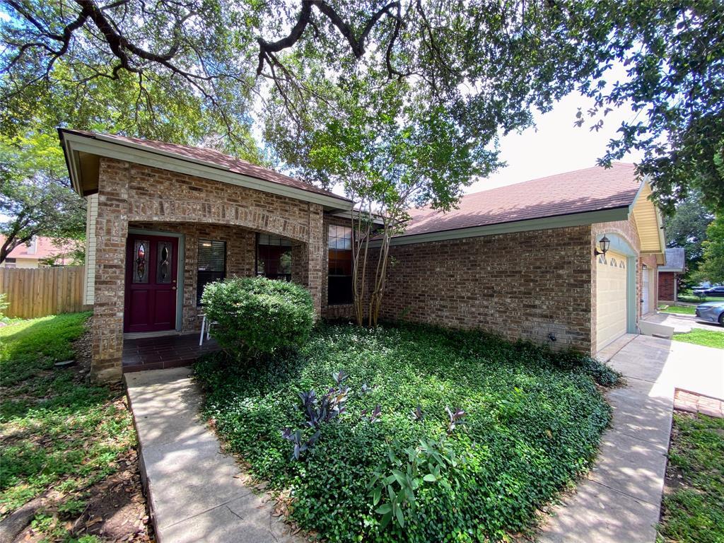 Primary Photo - 3215 Tree Grove Dr