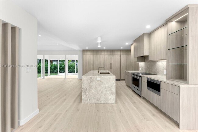 Foto del edificio - 1550 N View Dr