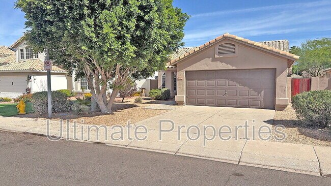 Building Photo - 7132 W La Senda Dr