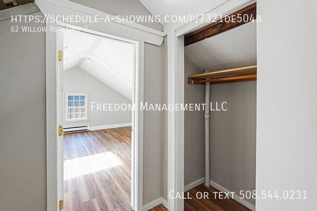 Foto del edificio - 62 Willow Rd