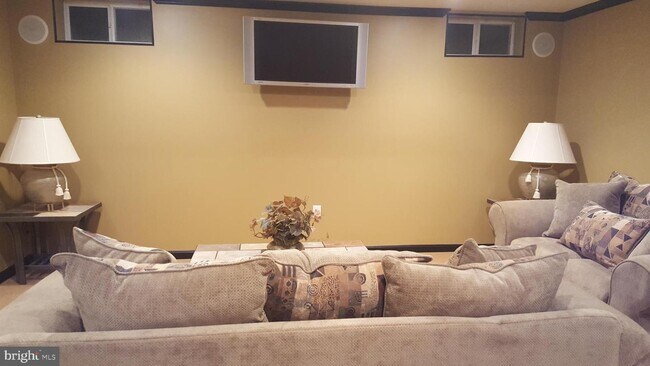 Foto del edificio - 12410 Dorsey Ln