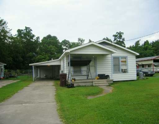 Building Photo - 300 Beaugh
