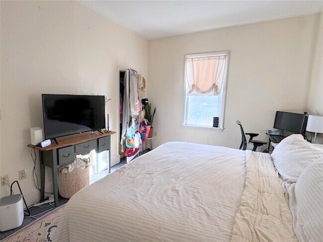 Foto del edificio - 388 Somerville Ave