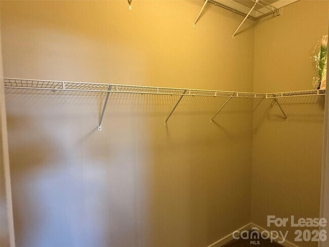 Foto del edificio - 715 N Church St