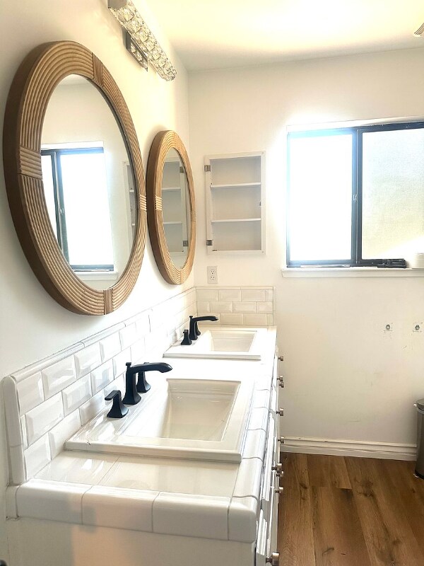 Foto del edificio - 20121 Mesa Dr