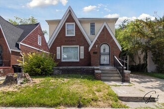 Building Photo - 16630 Tracey St