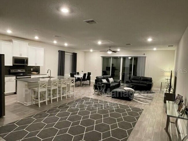 Foto del edificio - 2638 Camden Pk Lp