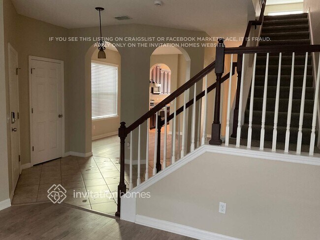 Foto del edificio - 1110 Bassano Way