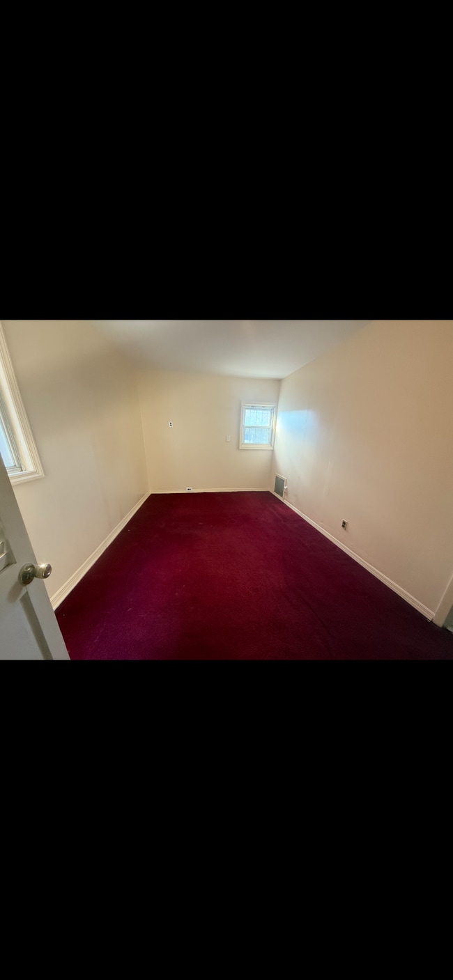 Foto del edificio - 1898 Schenectady Ave