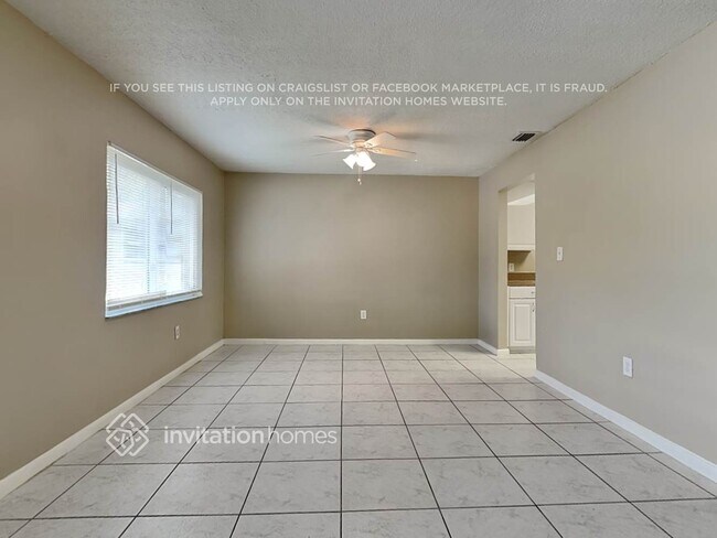 Foto del edificio - 26740 Magnolia Blvd