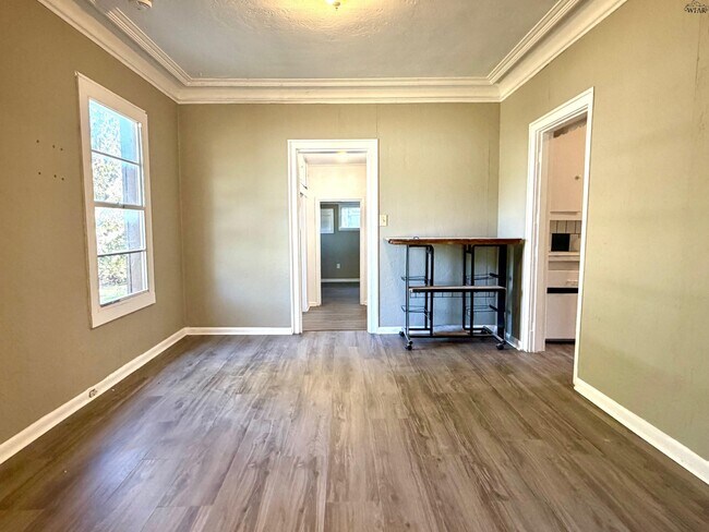 Foto del edificio - 2213 Bridwell St