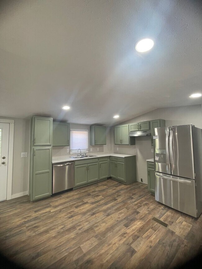 Foto del edificio - 3 BR 2 Bath 1,280 sq ft singlewide mobile ...