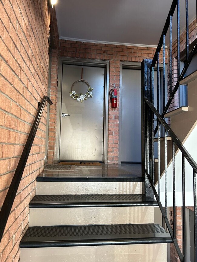 Foto del edificio - 2 Bedroom 1 Bath - Downtown Morganton - Anderson Place Apts.