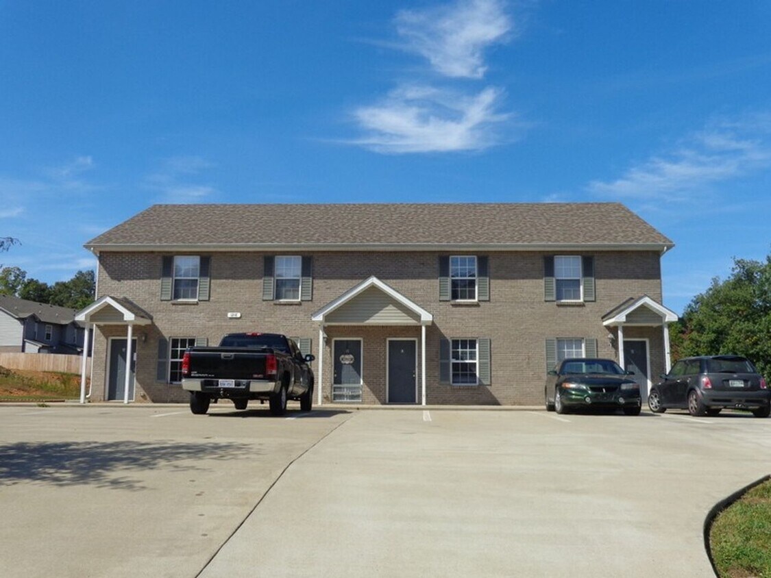 Primary Photo - 1202 ASHRIDGE DRIVE