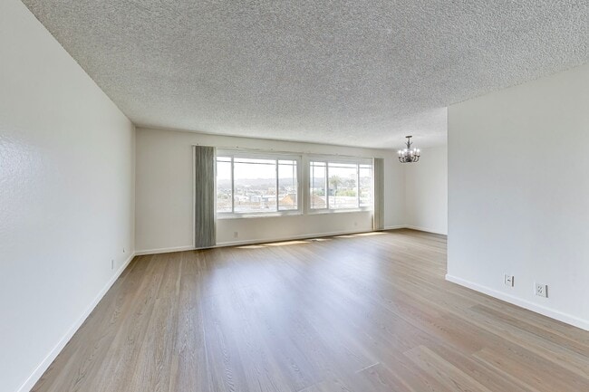 Building Photo - Beautiful 4-Bedroom, 2-Bathroom Daly City Home for Rent