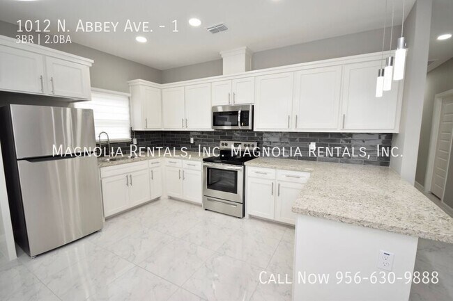 Foto del edificio - 1012 N Abbey Ave