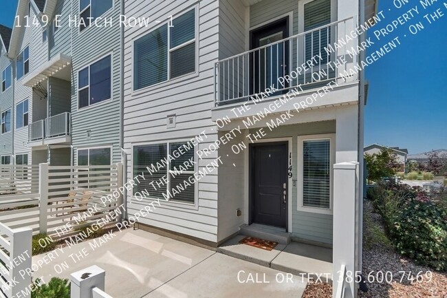 Building Photo - 1149 E Hatch Row