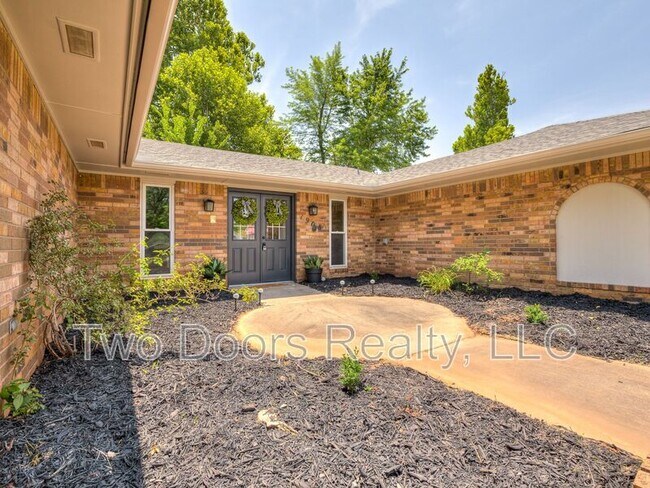 Building Photo - 1908 E Willow Creek Terrace