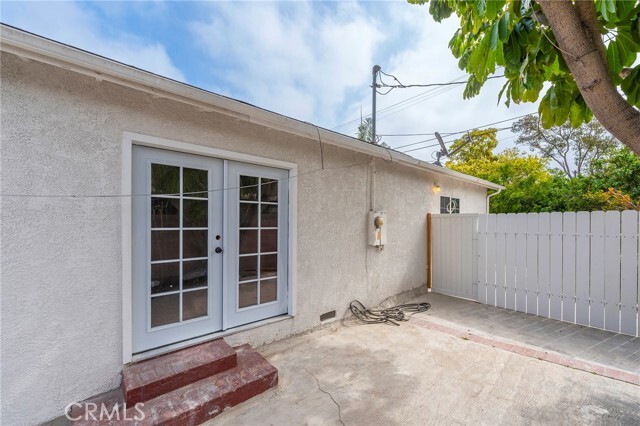 Building Photo - 1136 Cary Ave