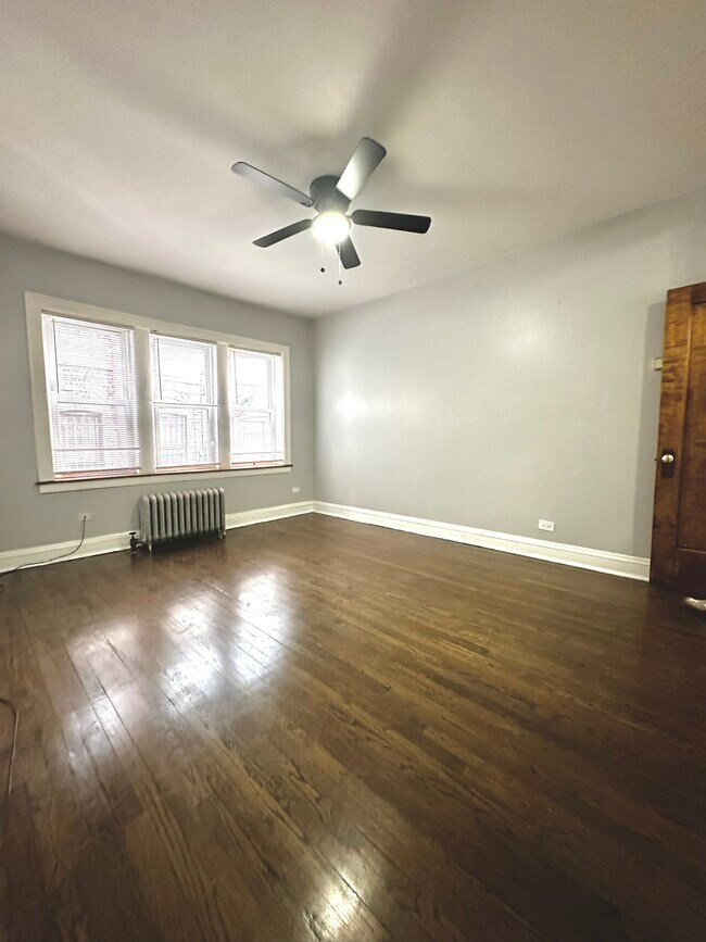 Chatham Apartments Apartments in Chicago, IL